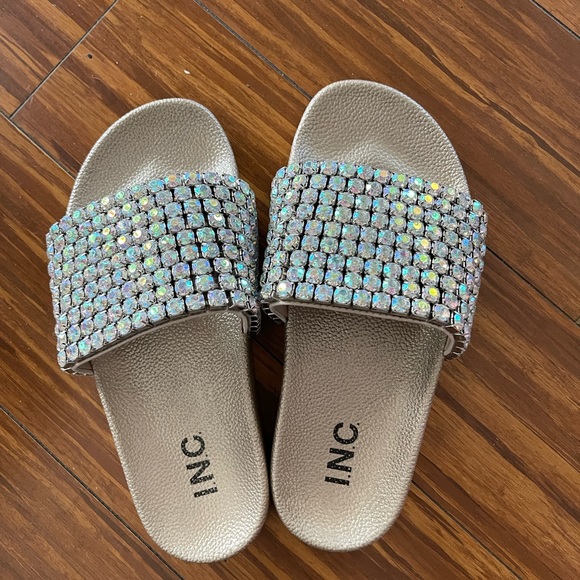 I.N.C. Flat Slide - Picture 1 of 2